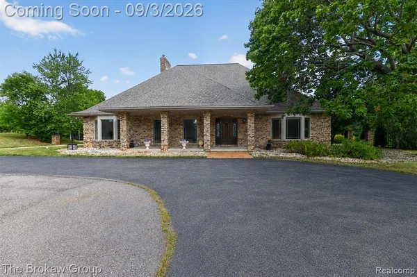 $850,000 | 9505 East Atherton Road, Davison, MI 48423