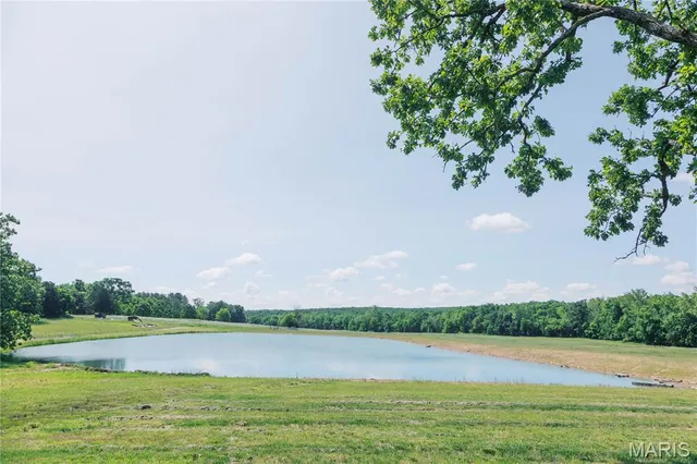 $795,000 | 4621 Elk Head Road, Bland, MO 65014