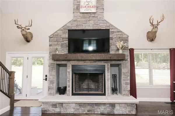 $795,000 | 4621 Elk Head Road, Bland, MO 65014