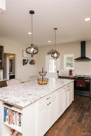 $795,000 | 4621 Elk Head Road, Bland, MO 65014