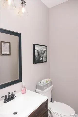 $795,000 | 4621 Elk Head Road, Bland, MO 65014