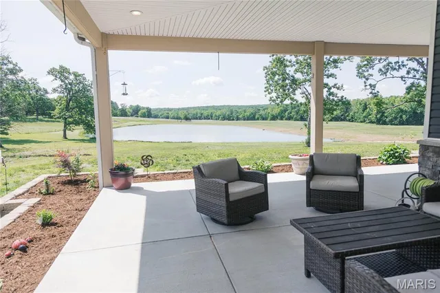 $795,000 | 4621 Elk Head Road, Bland, MO 65014