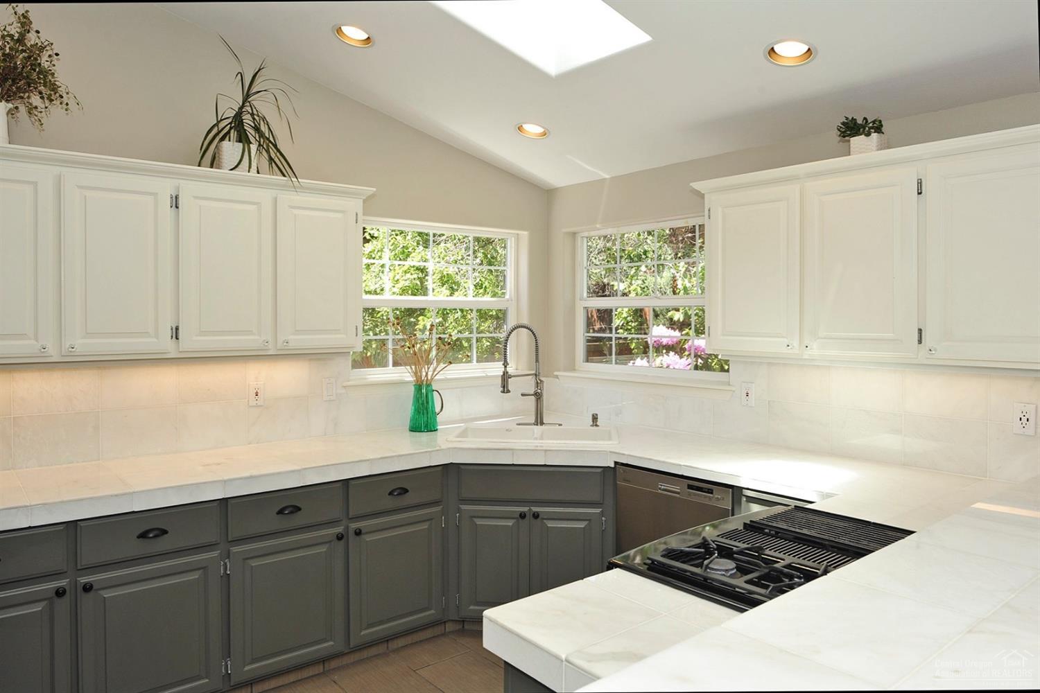 1718 Southeast Virginia Road Bend, OR 97702 - Photo 7 of 21 Another view of kitchen. New porcelain s