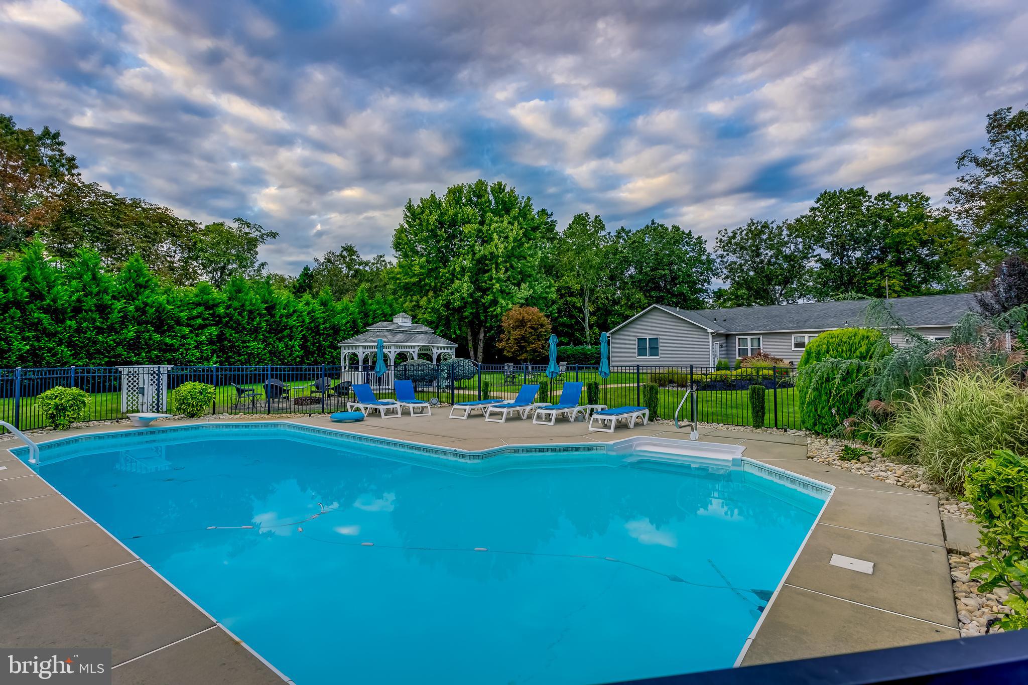 884 Magnolia Road Southampton, NJ 08088 - Photo 7 of 52