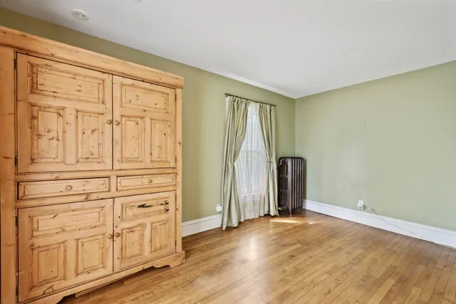 $975,000 | 506 Summit Avenue, St. Paul, MN 55102