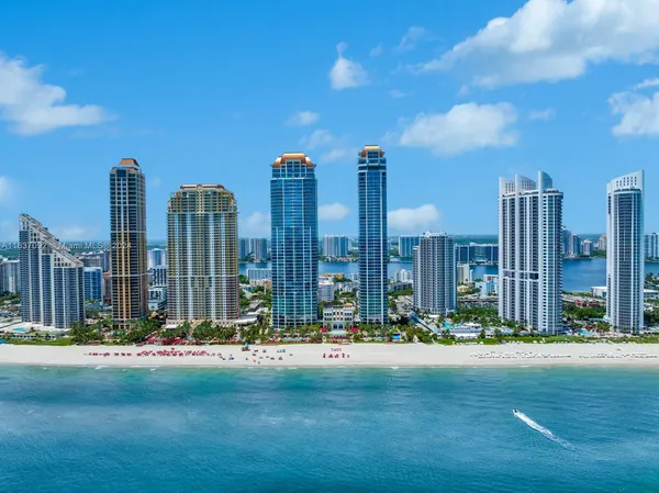 $19,499,000 | 17901 Collins, Unit PH4705, Sunny Isles Beach, FL 33160
