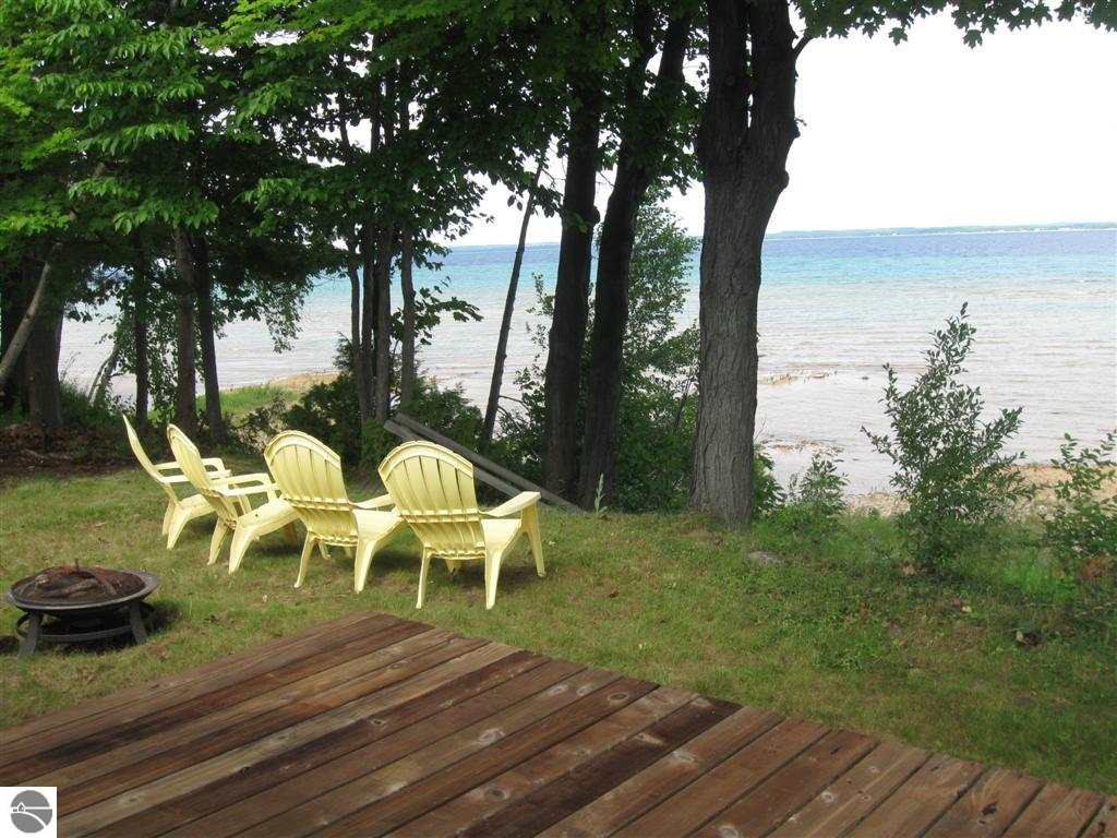 13680 Bluff Road Traverse City, MI 49686 - Photo 10 of 28 1803376-9.JPG