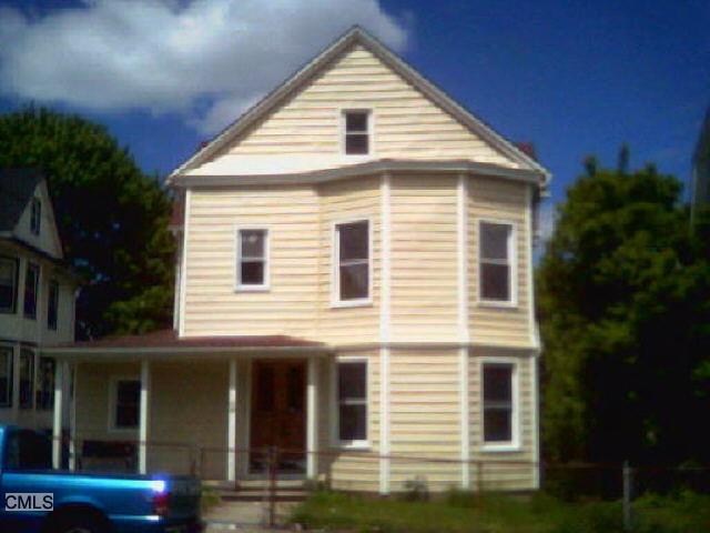 271 Vine Street Bridgeport, CT 06604 - Photo 1 of 1 a front view of a house
