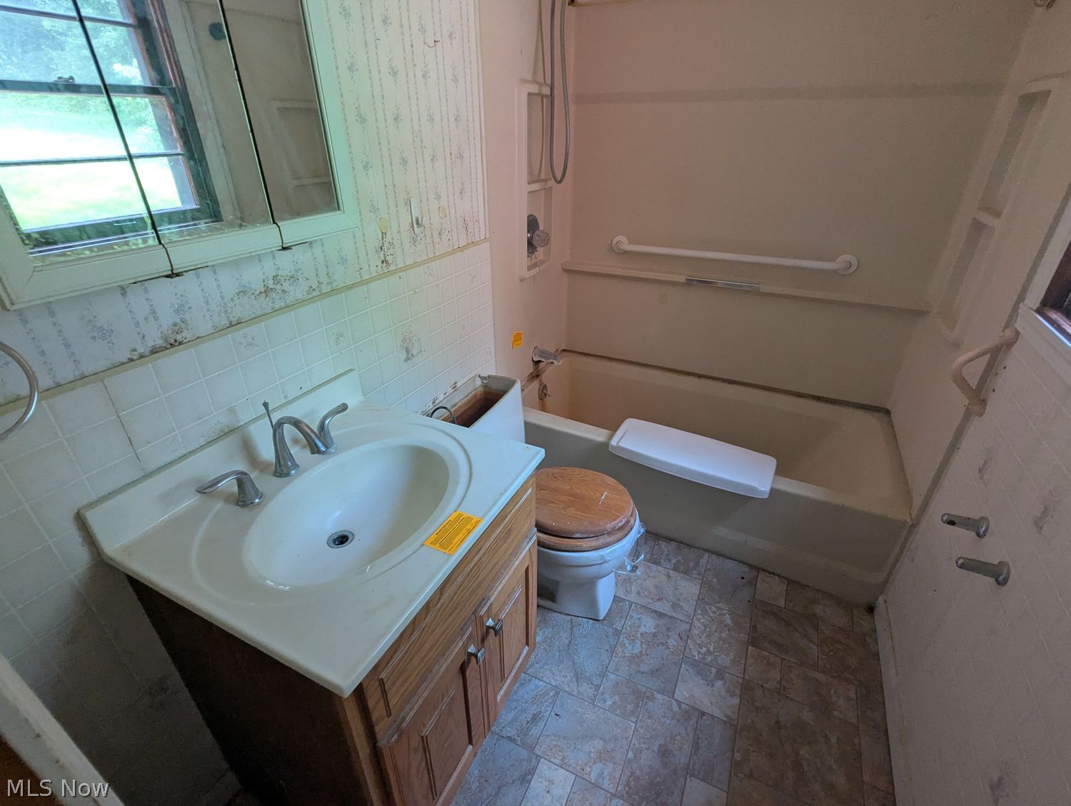 Undisclosed Address Canton, OH 44708 - Photo 11 of 11