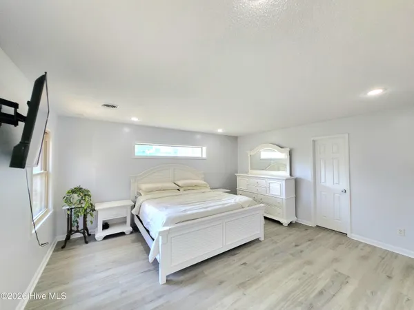 $779,000 | 4111 Scottsdale Drive Southwest, Shallotte, NC 28470