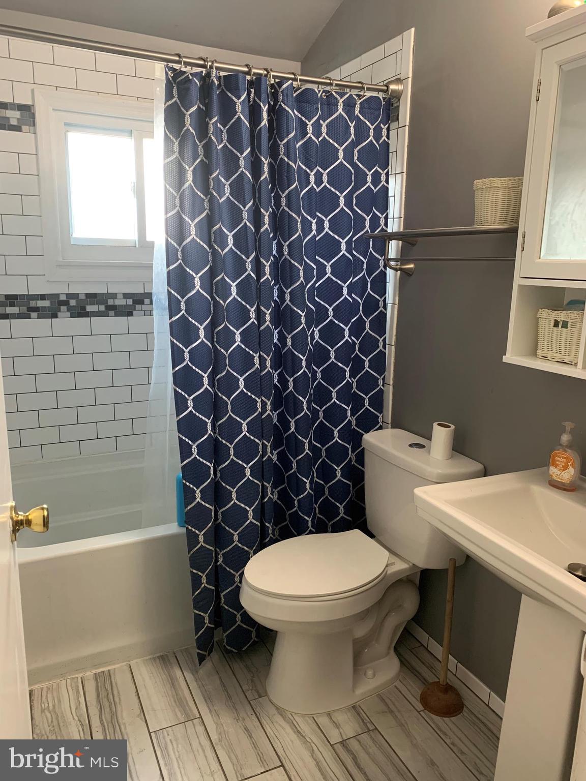 805 Lannerton Road Middle River, MD 21220 - Photo 14 of 24 Bathroom
