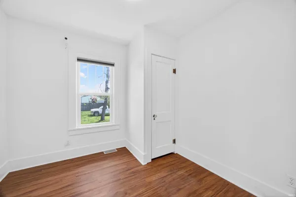 $200,000 | 1208 T Street, Bedford, IN 47421