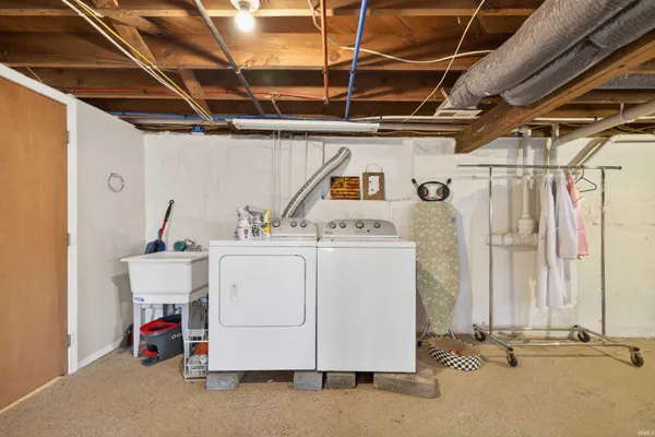 $200,000 | 1208 T Street, Bedford, IN 47421