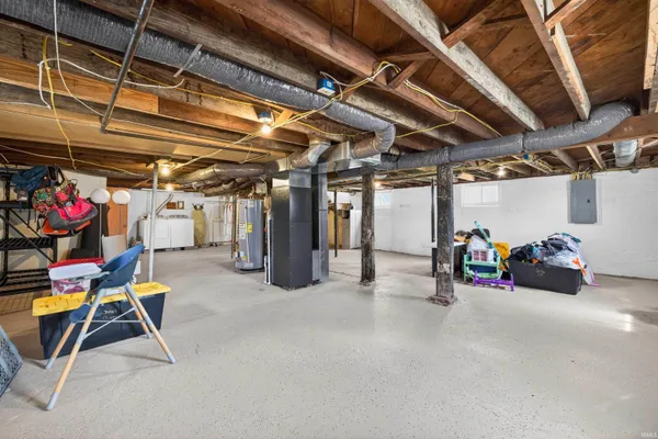 $200,000 | 1208 T Street, Bedford, IN 47421