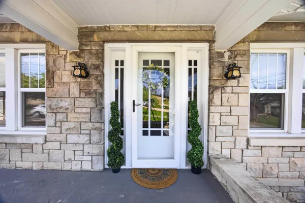 $200,000 | 1208 T Street, Bedford, IN 47421