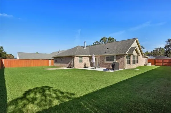$2,700 | 115 Savanna Drive, Luling, LA 70070