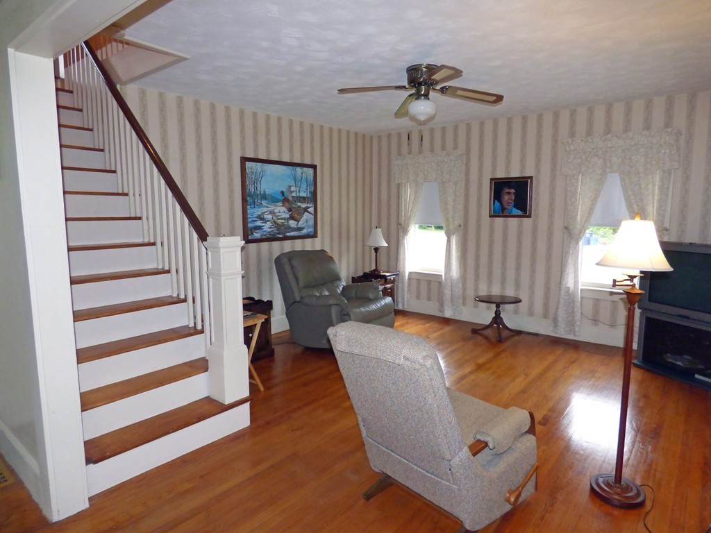 121 Old Amherst Road Sunderland, MA 01375 - Photo 13 of 30 Gallery Image 13