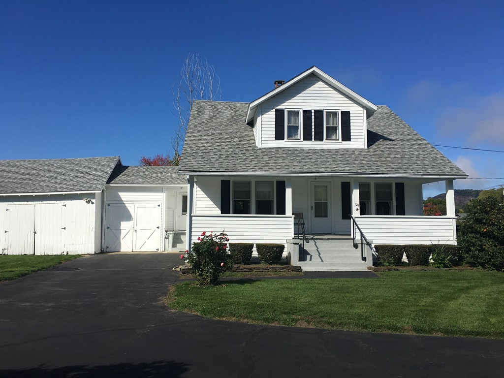 121 Old Amherst Road Sunderland, MA 01375 - Photo 2 of 30 Gallery Image 2