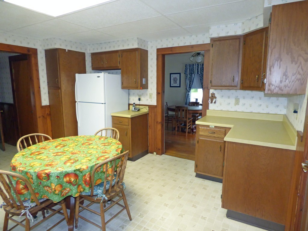 121 Old Amherst Road Sunderland, MA 01375 - Photo 10 of 30 Gallery Image 10