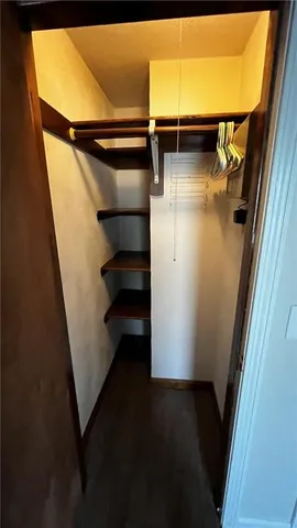 $1,800 | 189 Park Avenue, Unit 2, Warwick, RI 02889