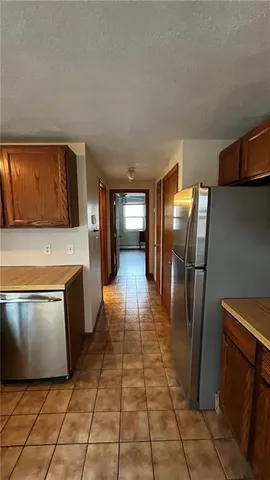 $1,800 | 189 Park Avenue, Unit 2, Warwick, RI 02889