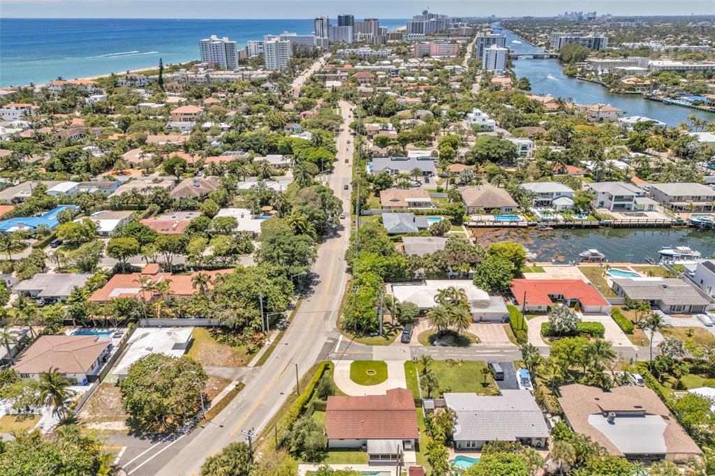 3213 Dover Road Pompano Beach, FL 33062 - Photo 46 of 53 an aerial view of residential houses with outdoor space