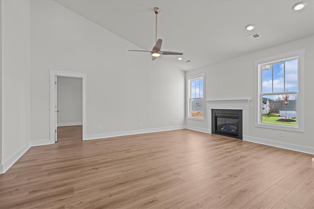 204 Mancini Road Piedmont, SC 29673 - Photo 11 of 29