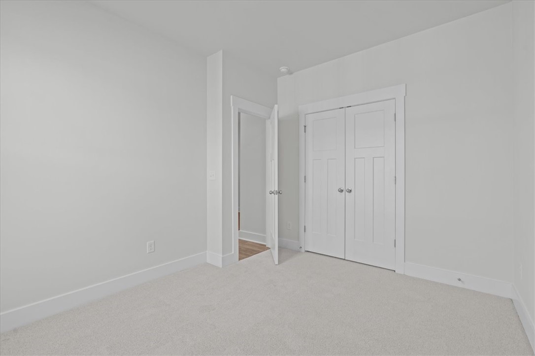 204 Mancini Road Piedmont, SC 29673 - Photo 17 of 29