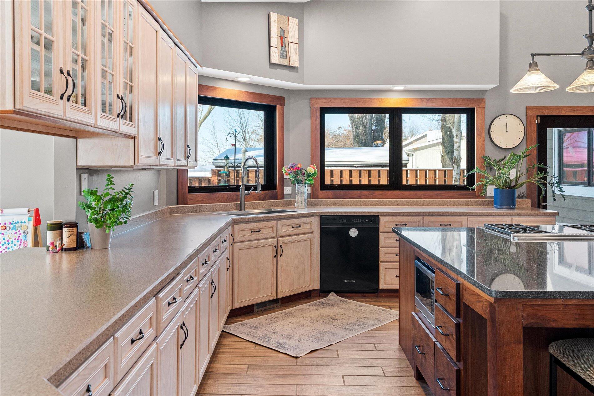 W7627 County Rd ZB Onalaska, WI 54650 - Photo 8 of 55 12-W7627 County Rd ZB Onalaska-03679