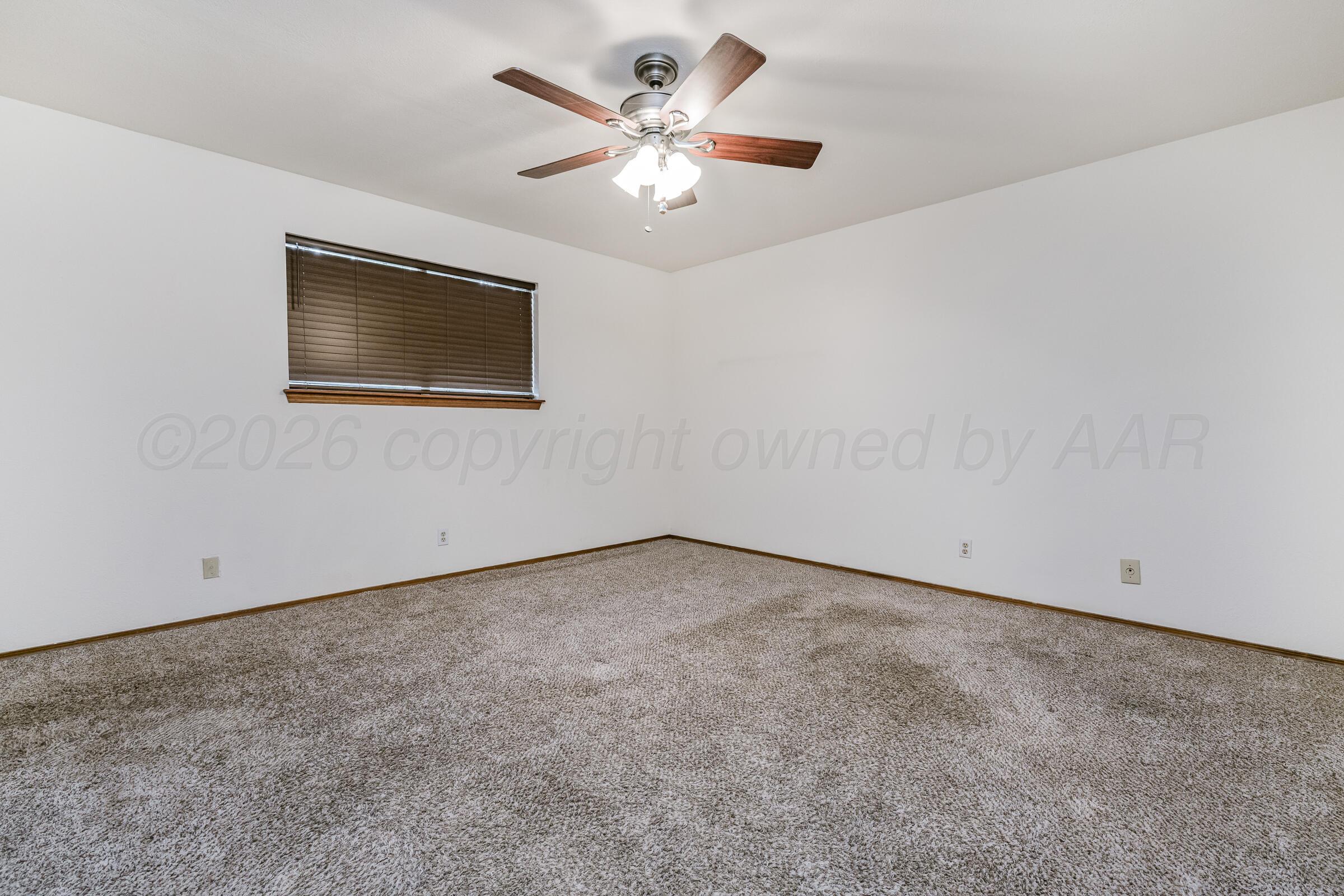 5305-5301 Raindrop Lane Amarillo, TX 79110 - Photo 10 of 19 5307 Raindrop Ln 14