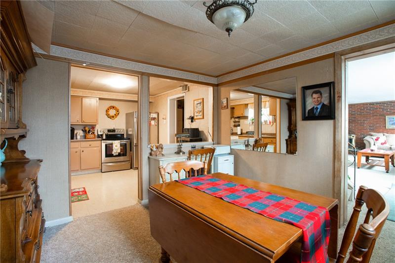 1117 Harvard Road Monroeville, PA 15146 - Photo 6 of 25 Easy access to the kitchen and family room make entertaining a breeze.