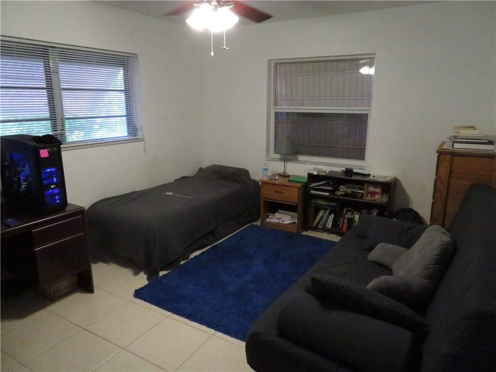 320 Northwest 22nd Street Boca Raton, FL 33431 - Photo 8 of 19 Photo 8