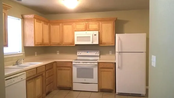 $1,600 | 1305 Edison Street, Unit A, Bridgeport, TX 76426