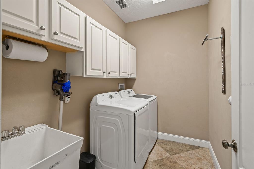 7305 Gaberia Road New Port Richey, FL 34655 - Photo 33 of 45