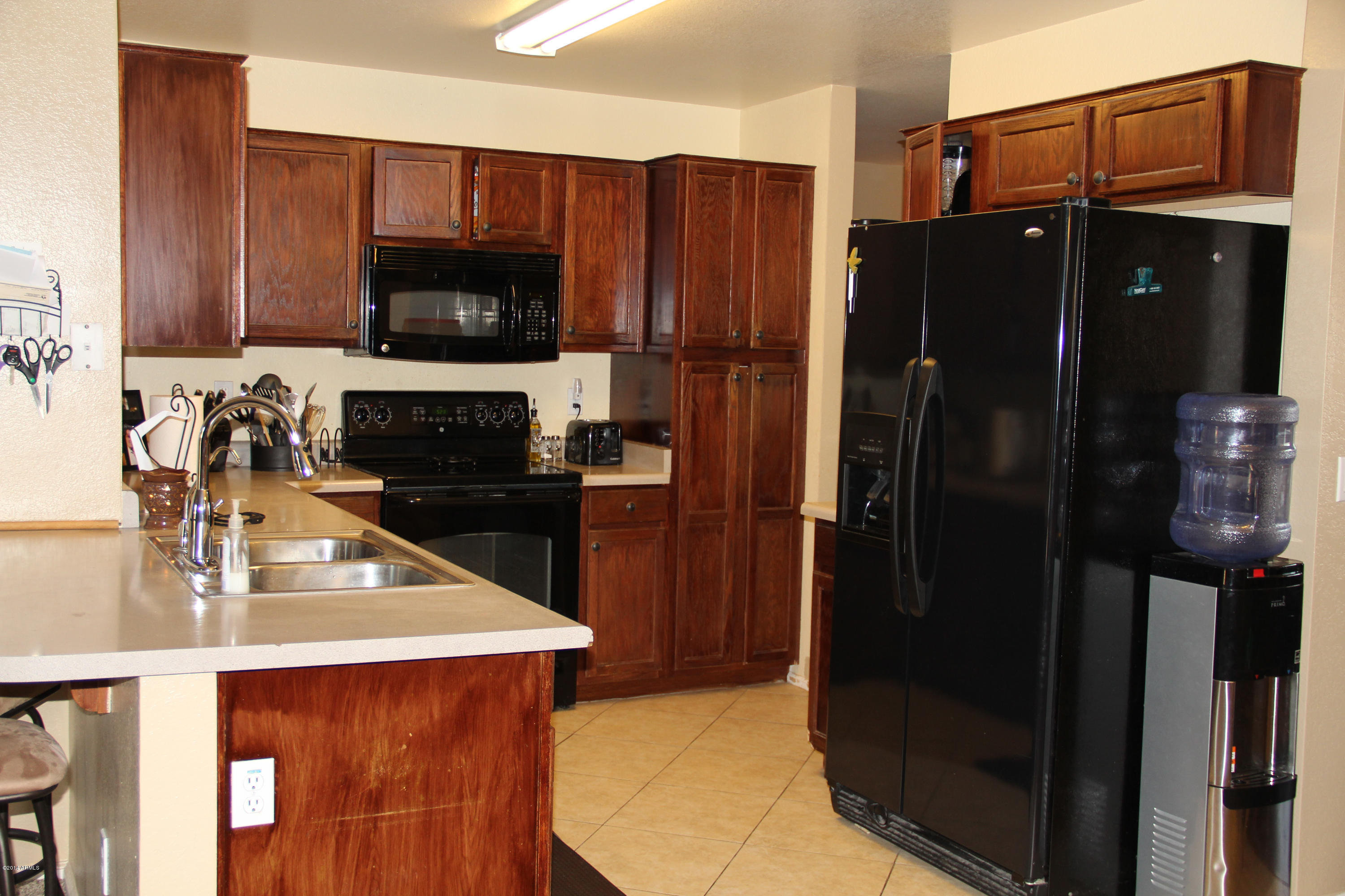 5029 Casper Road Mesa, AZ 85205 - Photo 2 of 27 Kitchen
