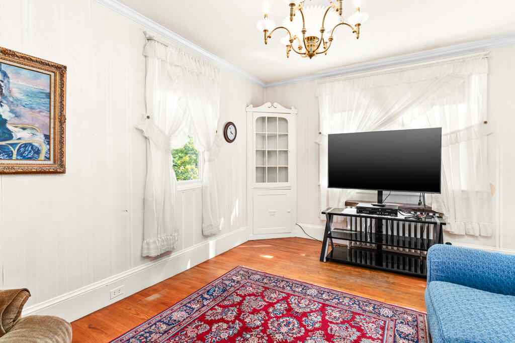 296 Brighton Avenue Portland, ME 04102 - Photo 15 of 45 DSC03096