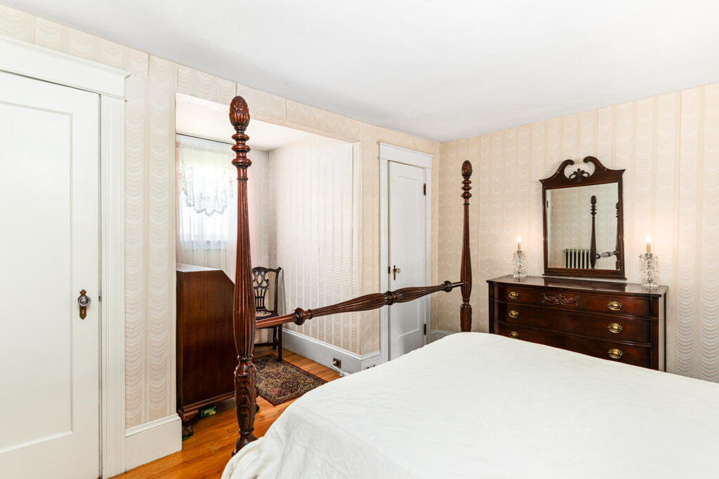 296 Brighton Avenue Portland, ME 04102 - Photo 23 of 45 DSC03154