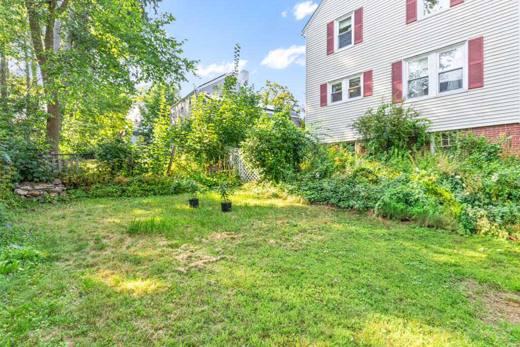 296 Brighton Avenue Portland, ME 04102 - Photo 34 of 45 DSC03221