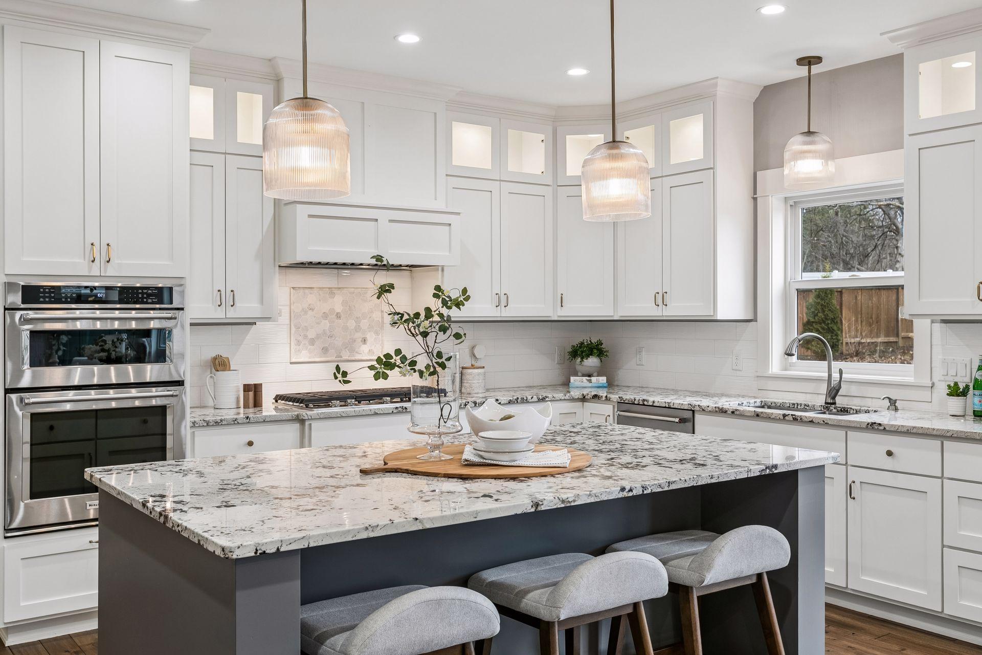 13222 Dahlgren Road Minnetonka, MN 55305 - Photo 17 of 64