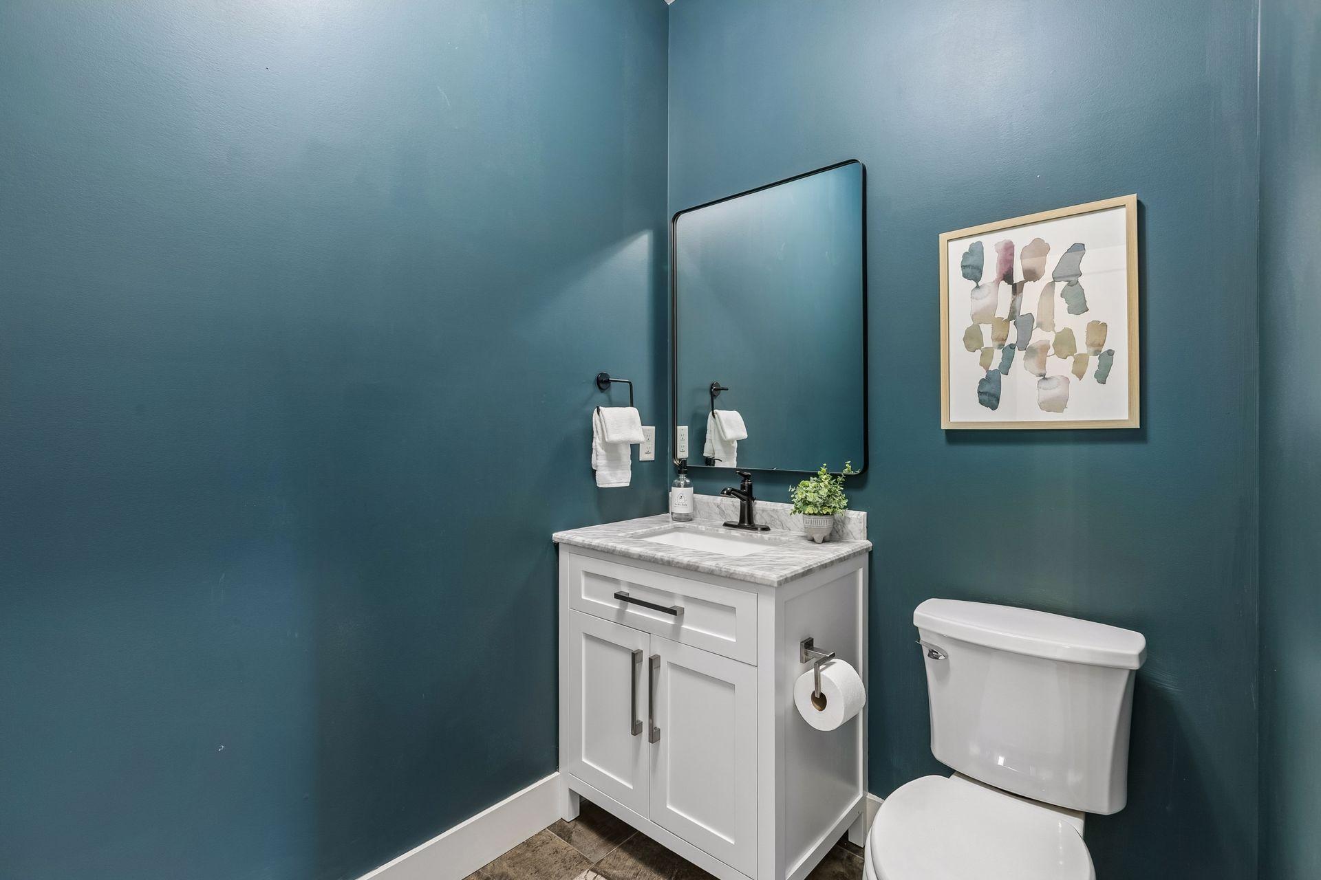 13222 Dahlgren Road Minnetonka, MN 55305 - Photo 23 of 64