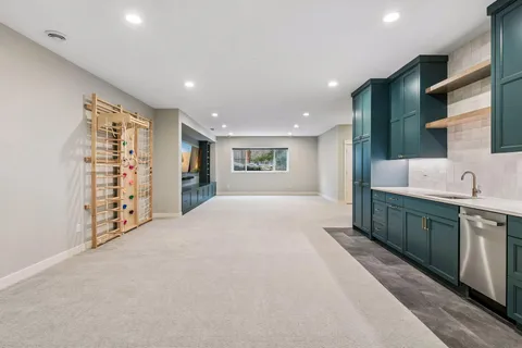 $1,175,000 | 13222 Dahlgren Road, Minnetonka, MN 55305