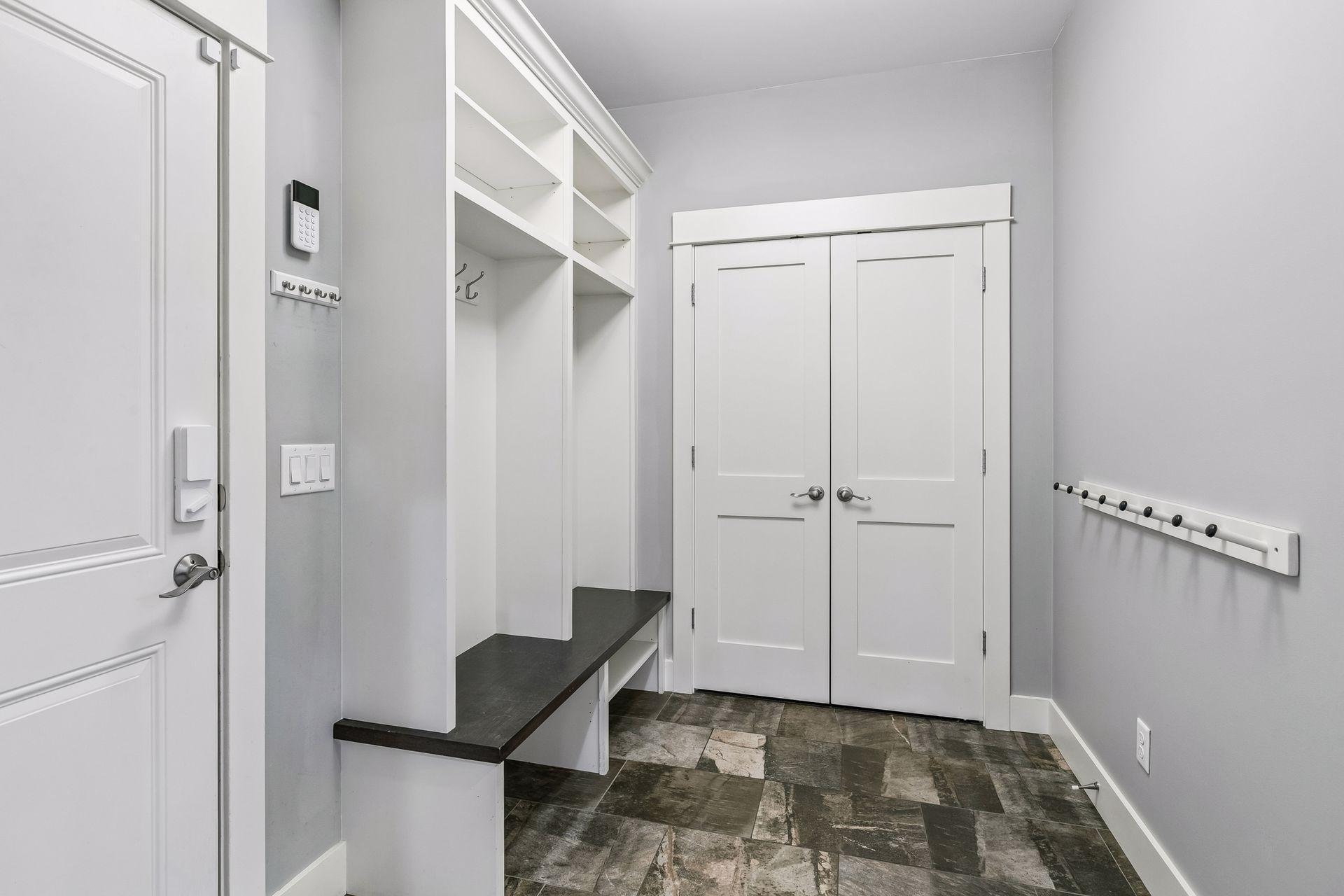 13222 Dahlgren Road Minnetonka, MN 55305 - Photo 56 of 64