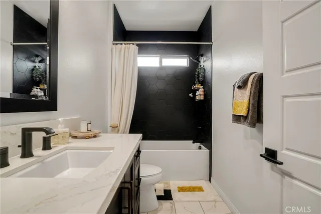 $1,179,000 | 27723 Grandview Way, San Pedro, CA 90732