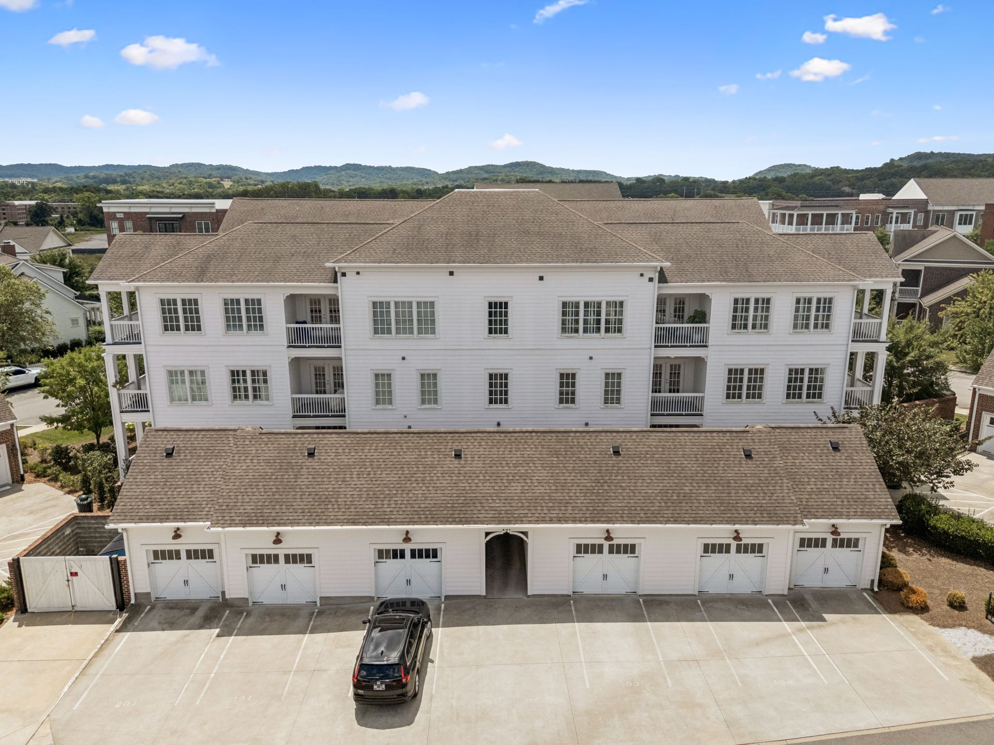 201 Swain Circle, Unit 104 Franklin, TN 37064 - Photo 38 of 45 a aerial view of a house with a yard
