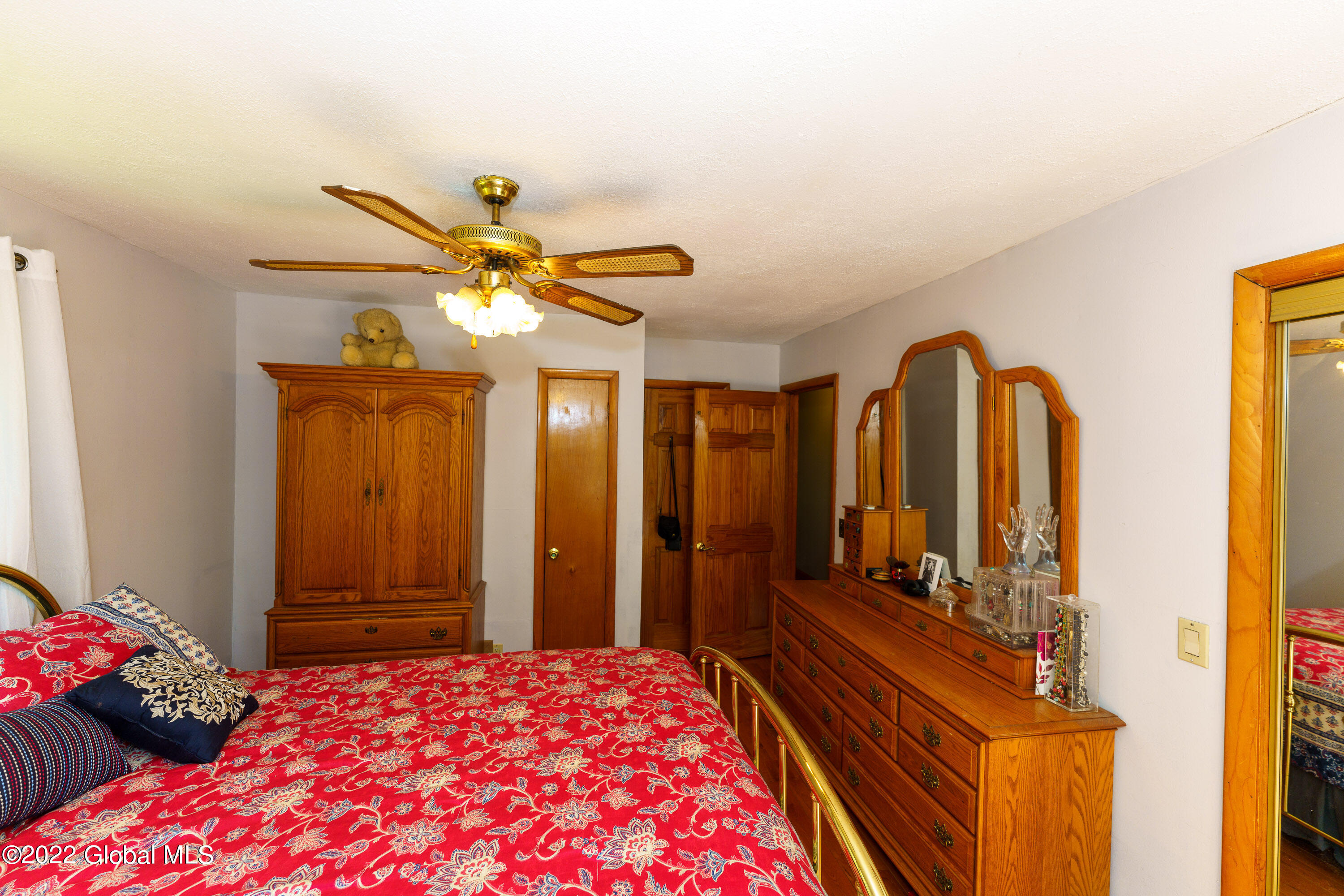 187 Vanderzee Road Ravena, NY 12143 - Photo 13 of 26 4 Master 2
