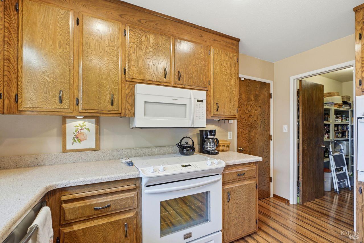 11850 Brooks Road Windsor, CA 95492 - Photo 20 of 55