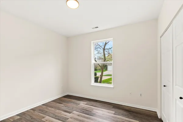 $295,000 | 1491 Fox Pointe Circle, Ann Arbor, MI 48108
