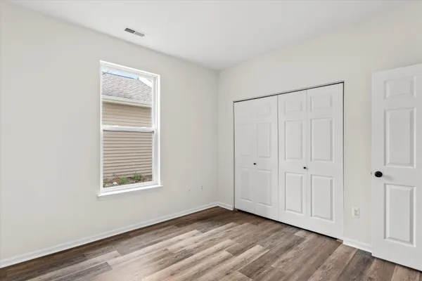 $295,000 | 1491 Fox Pointe Circle, Ann Arbor, MI 48108