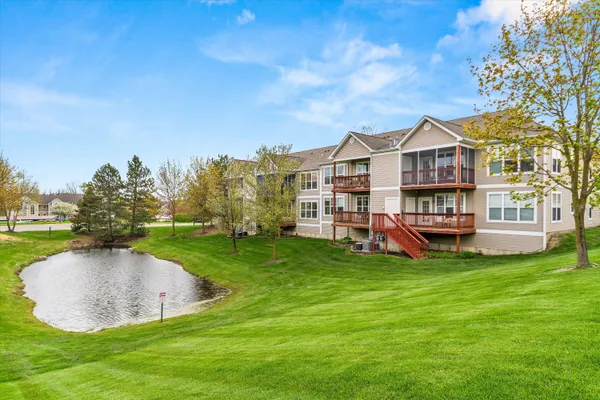 $295,000 | 1491 Fox Pointe Circle, Ann Arbor, MI 48108
