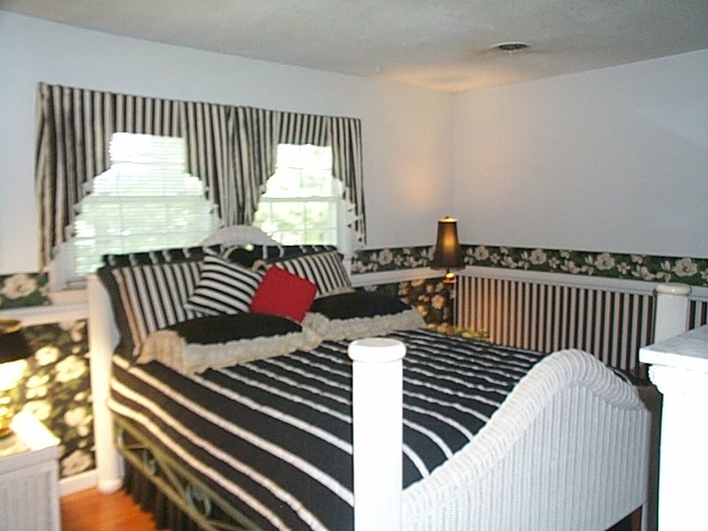 1541 Duke Road Waynesboro, VA 22980 - Photo 46 of 50 a view of a balcony with wooden floor